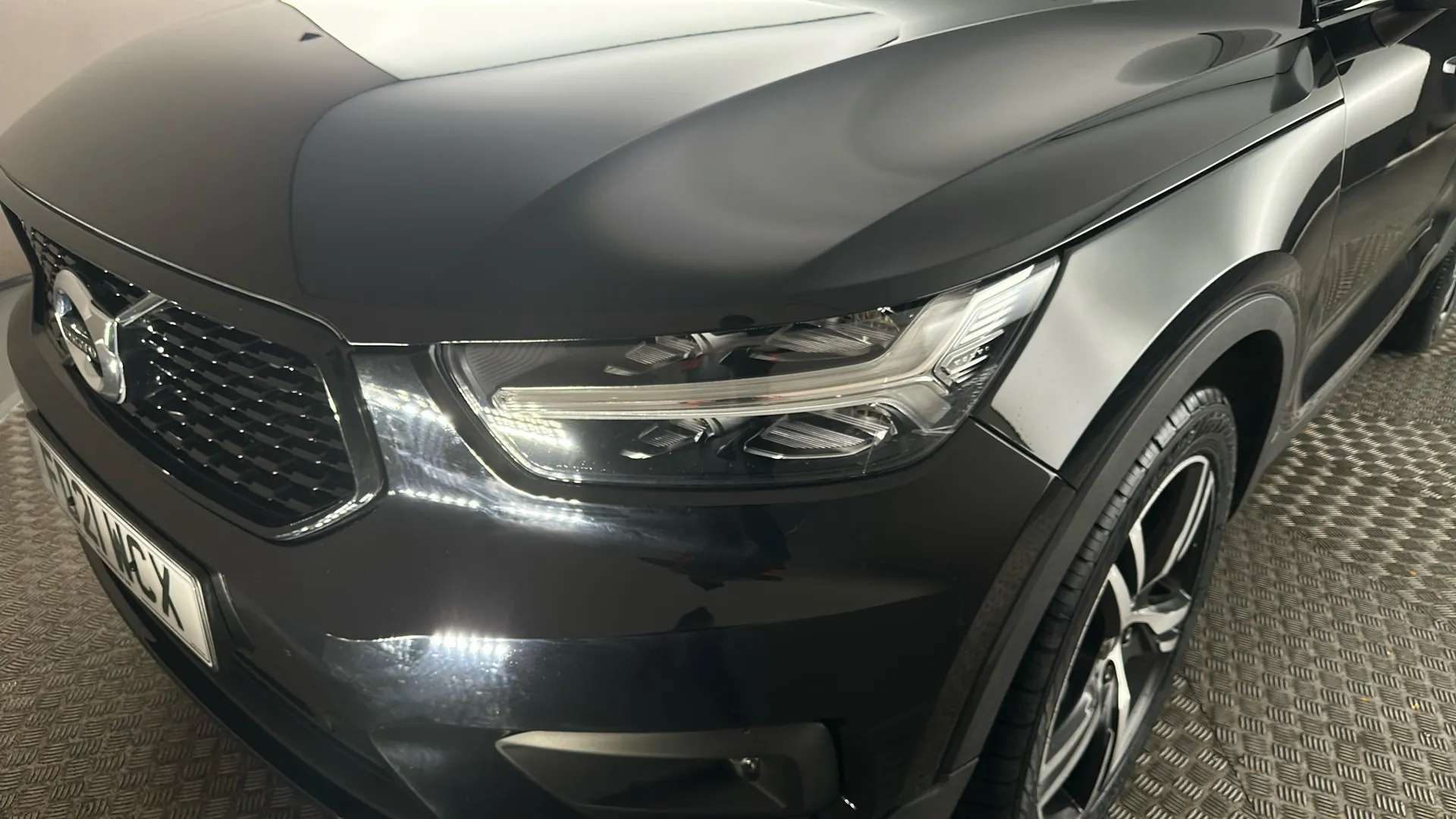 2021 VOLVO XC40 2021 VOLVO XC40