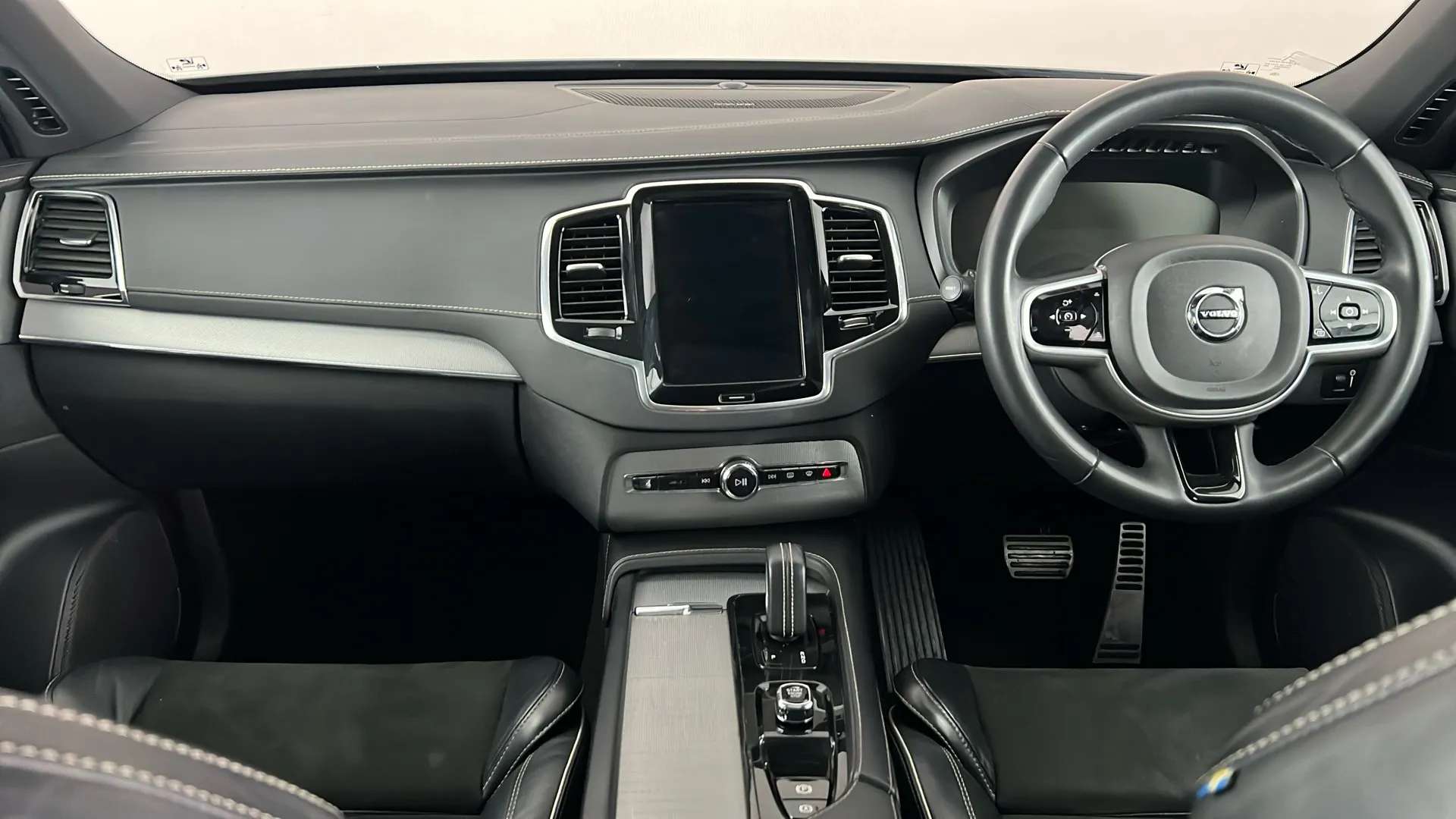 2022 VOLVO XC90 2022 VOLVO XC90