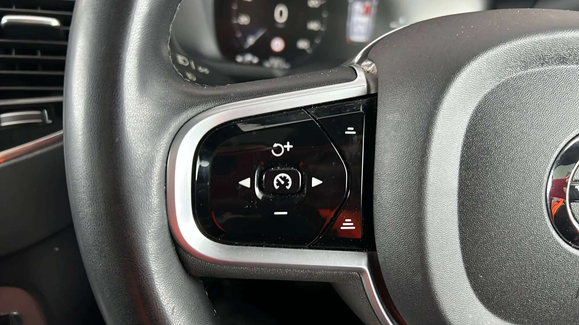 2022 VOLVO XC90 2022 VOLVO XC90