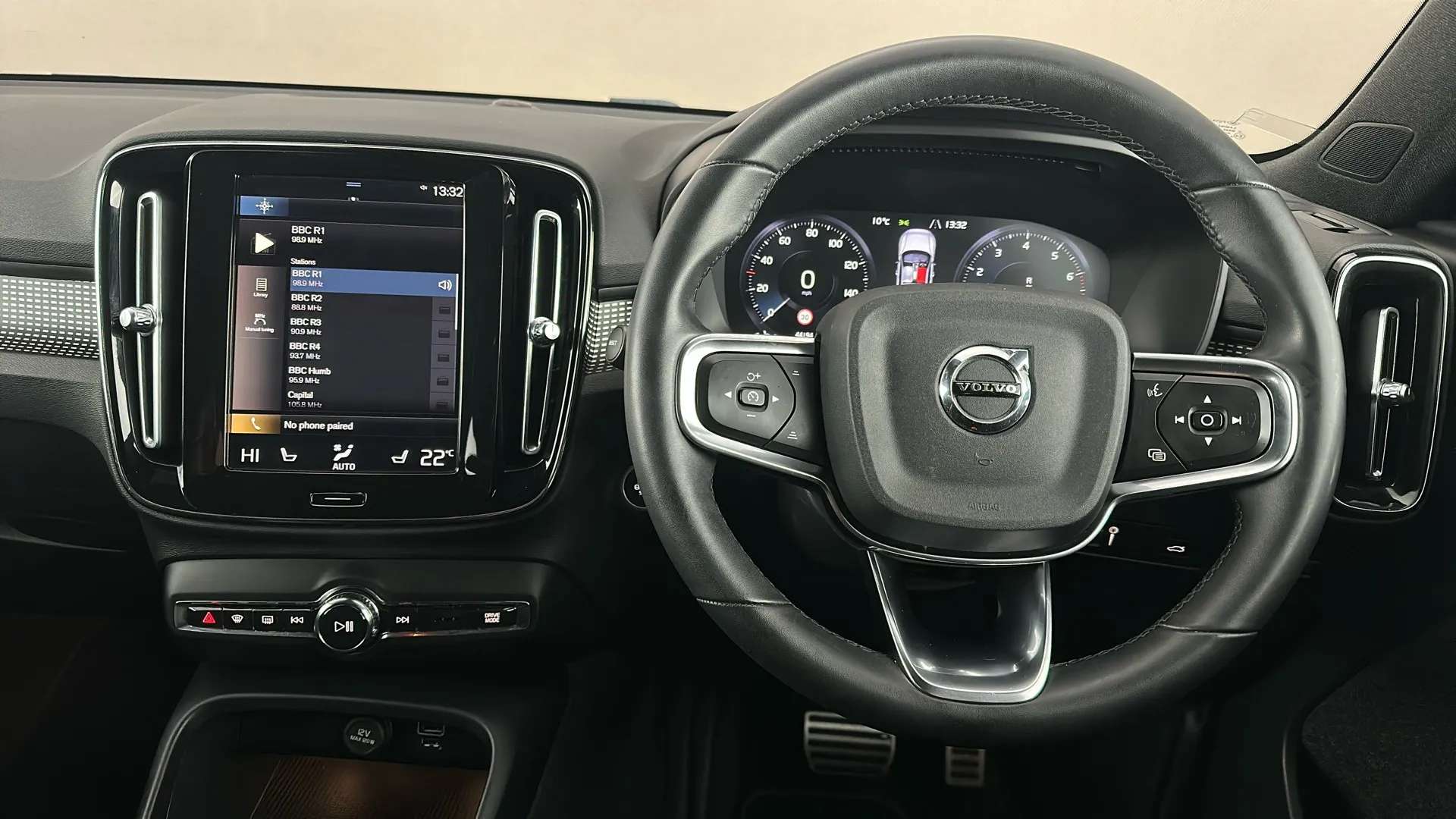 2021 VOLVO XC40 2021 VOLVO XC40