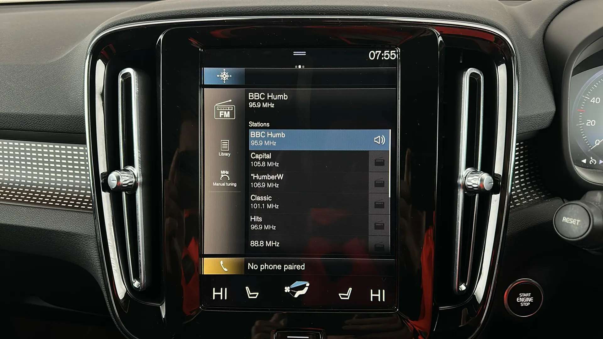 2021 VOLVO XC40 2021 VOLVO XC40