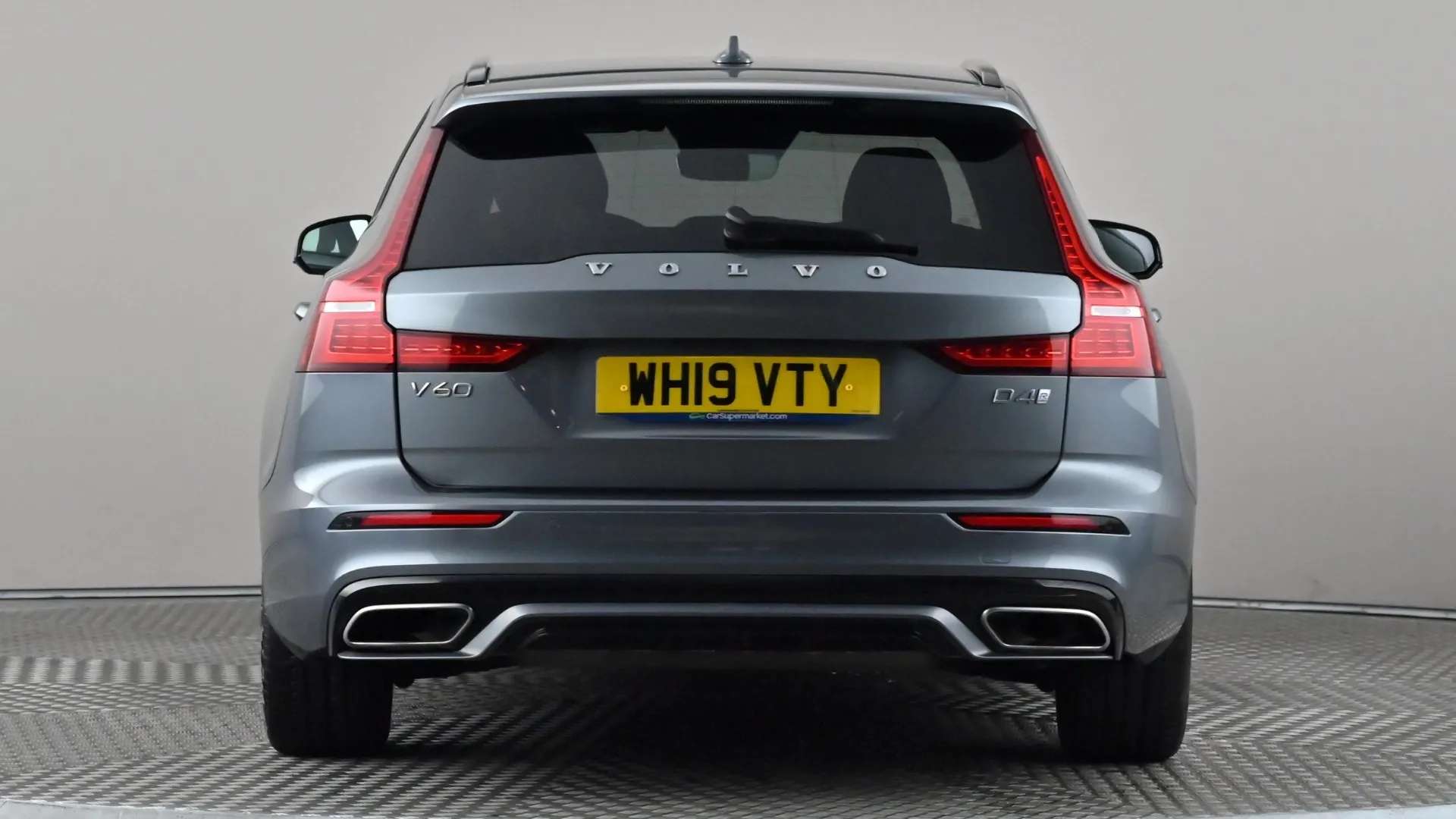 2019 VOLVO V60 2019 VOLVO V60