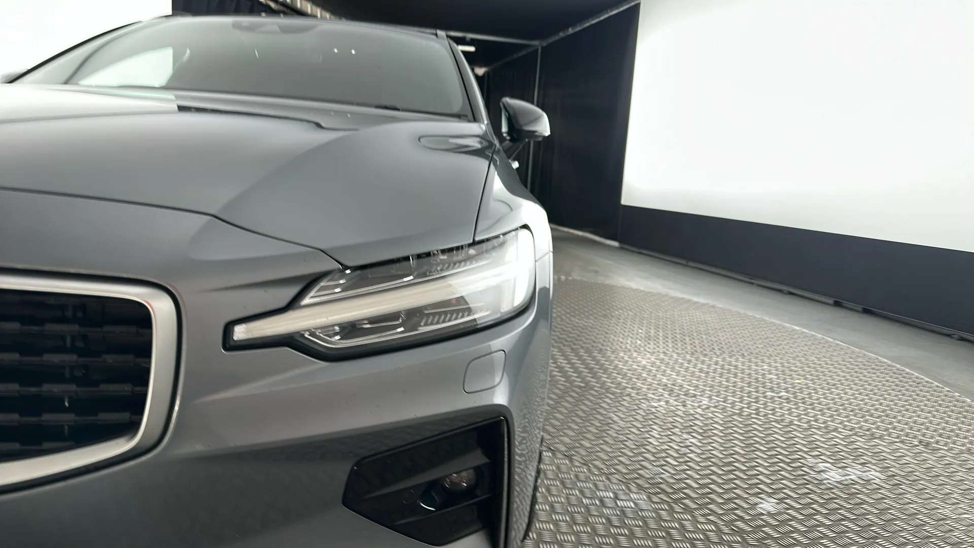 2019 VOLVO V60 2019 VOLVO V60