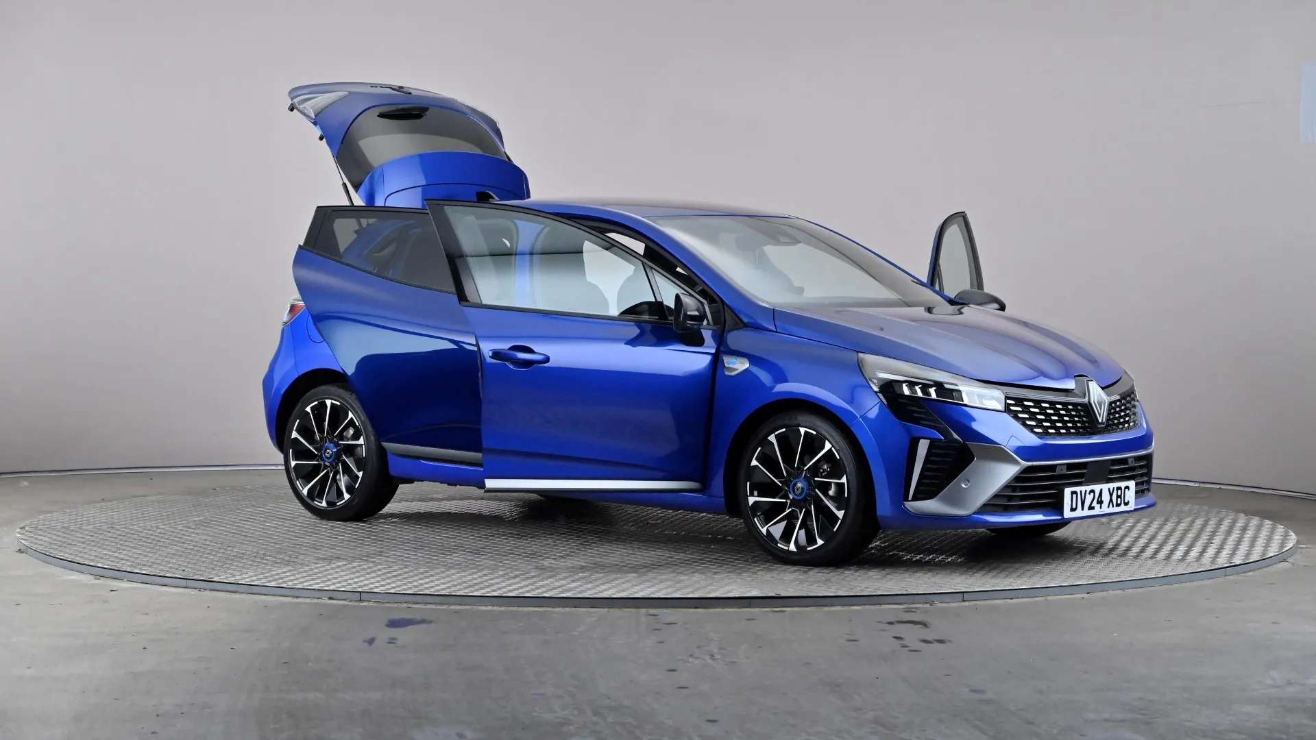2024 RENAULT CLIO 2024 RENAULT CLIO