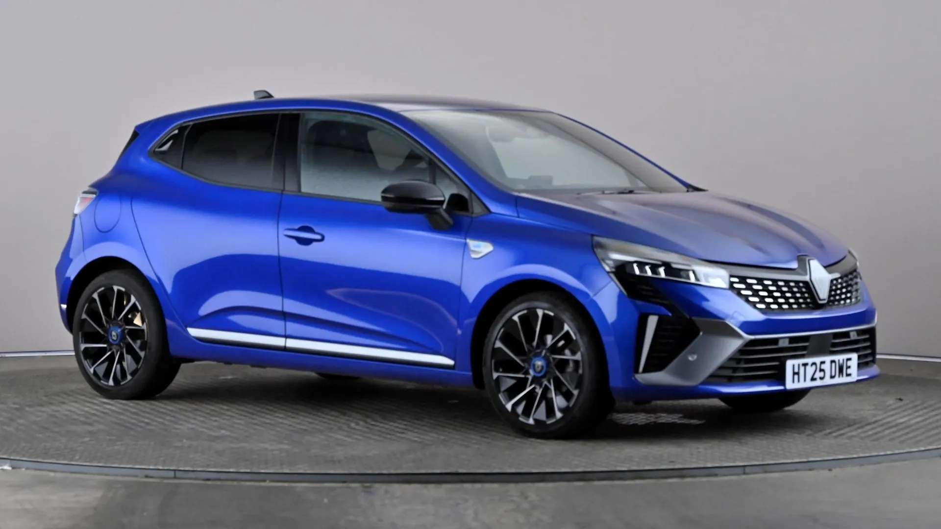 A 2025 RENAULT CLIO 1.0 TCe 90 Esprit Alpine A 2025 RENAULT CLIO 1.0 TCe 90 Esprit Alpine