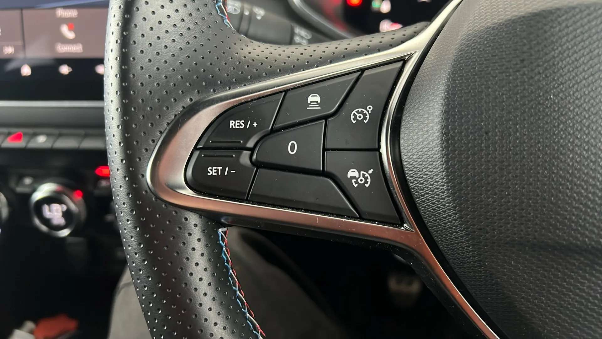 2025 RENAULT CLIO 2025 RENAULT CLIO