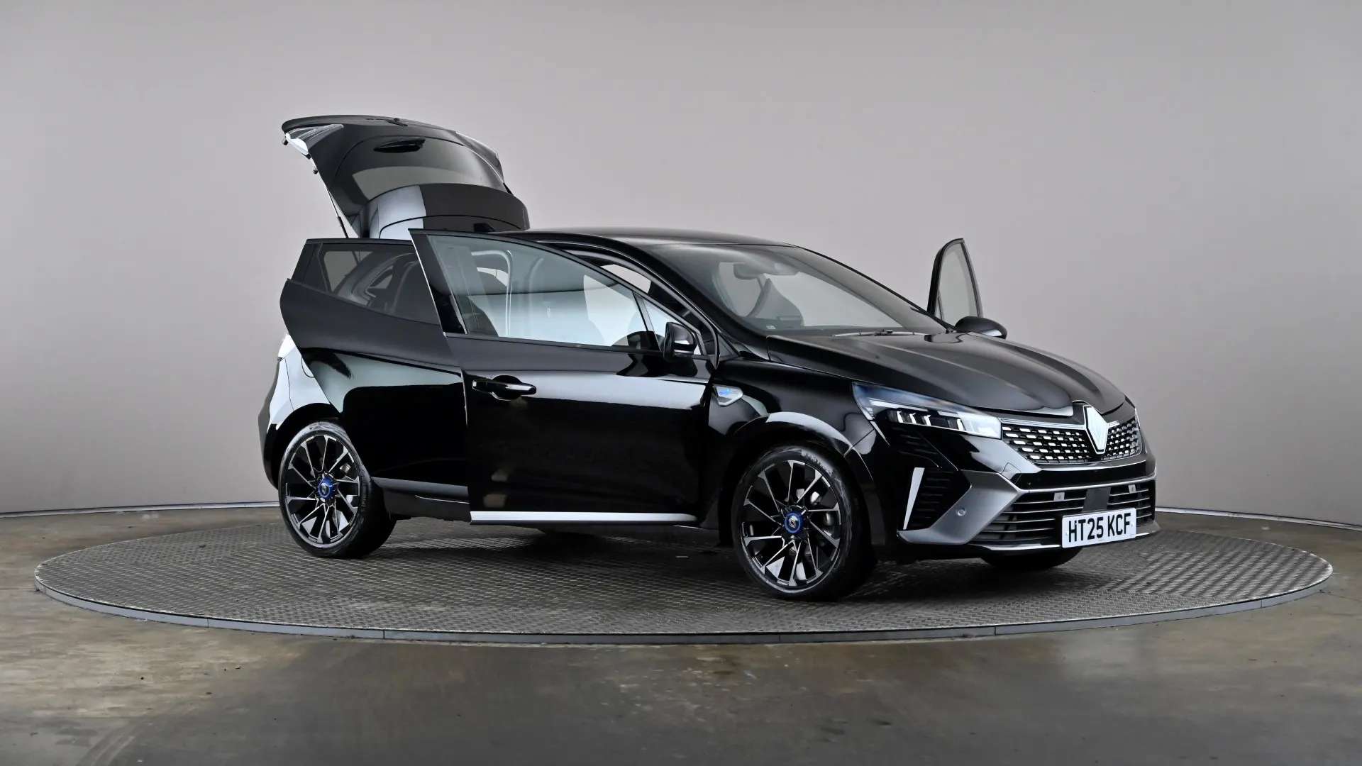 2025 RENAULT CLIO 2025 RENAULT CLIO