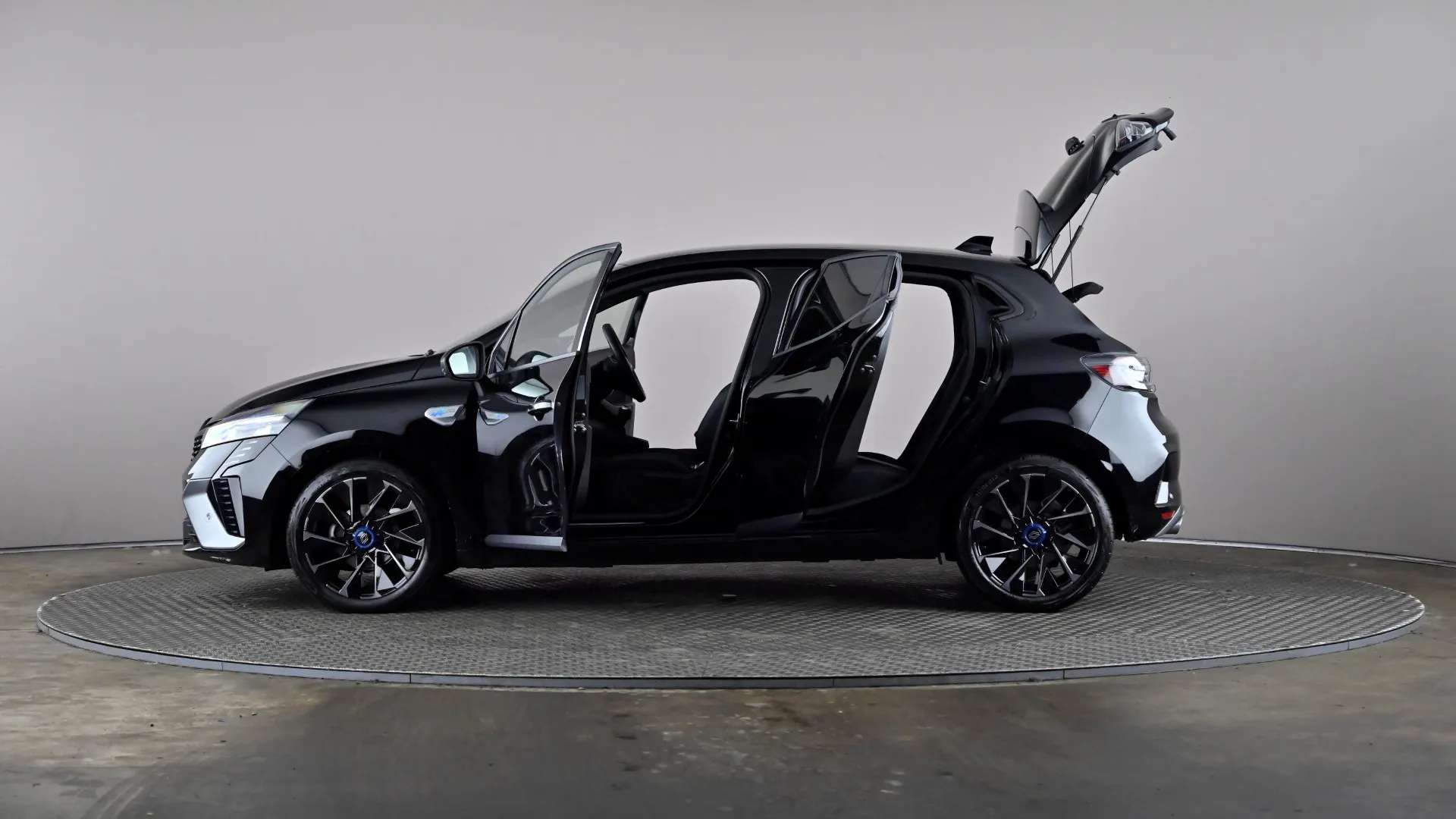 2025 RENAULT CLIO 2025 RENAULT CLIO