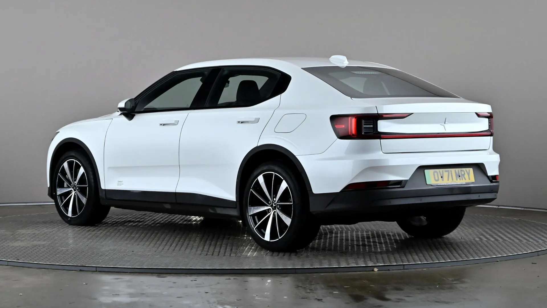 A 2021 POLESTAR 2 165kW 64kWh Standard Range Single motor Auto A 2021 POLESTAR 2 165kW 64kWh Standard Range Single motor Auto