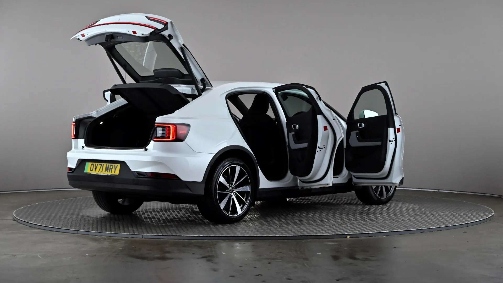 2021 POLESTAR 2 2021 POLESTAR 2