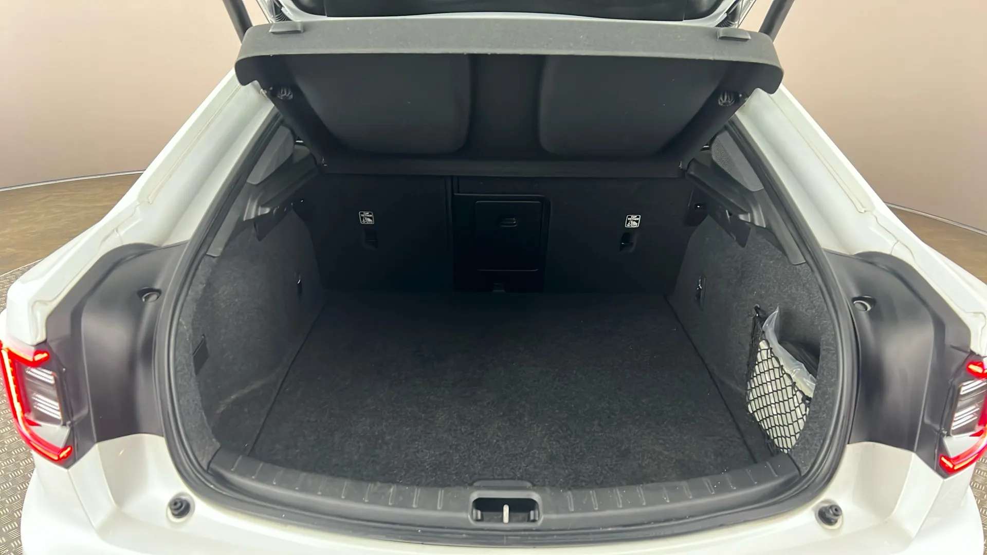 2021 POLESTAR 2 2021 POLESTAR 2