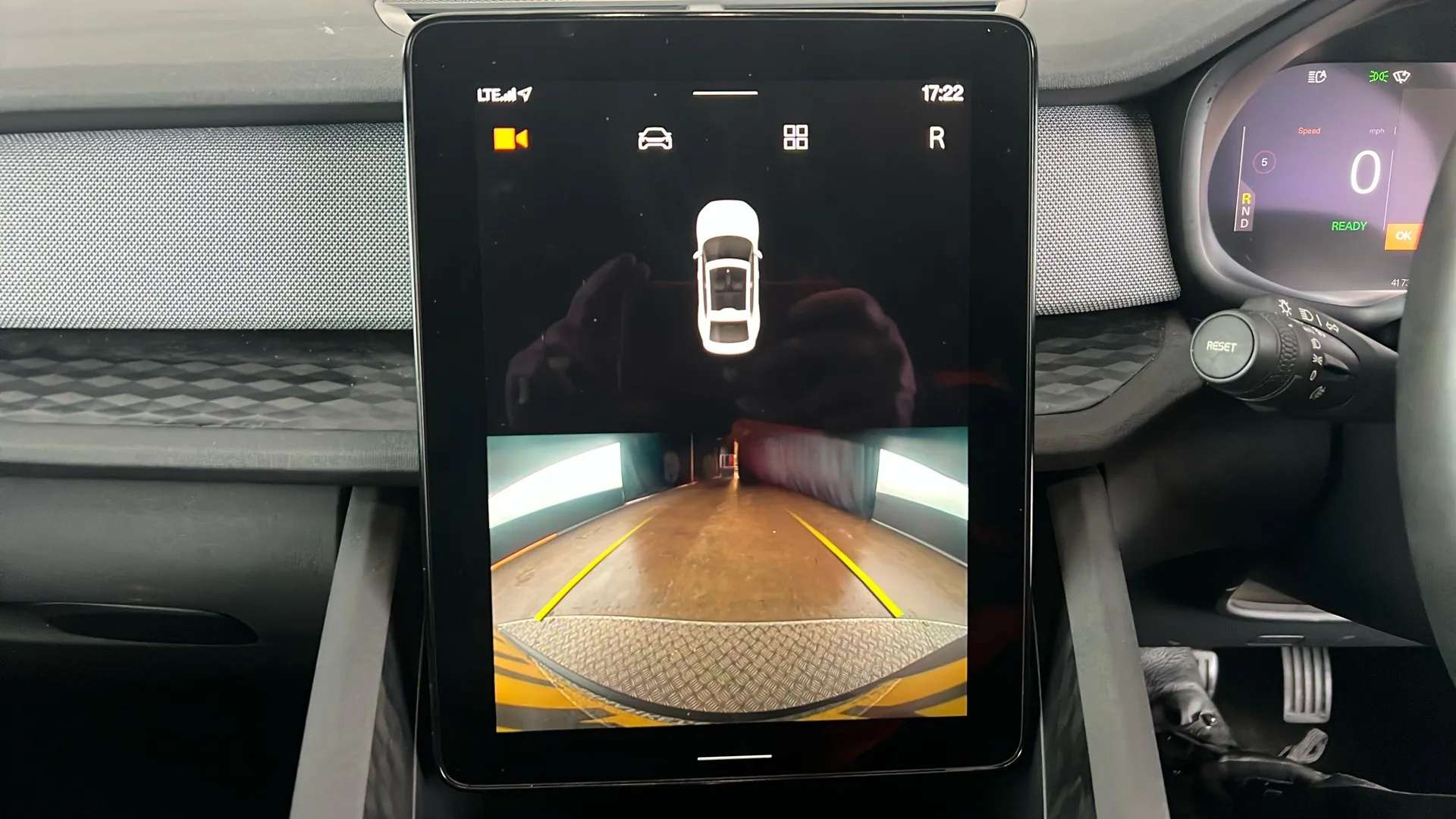 2021 POLESTAR 2 2021 POLESTAR 2