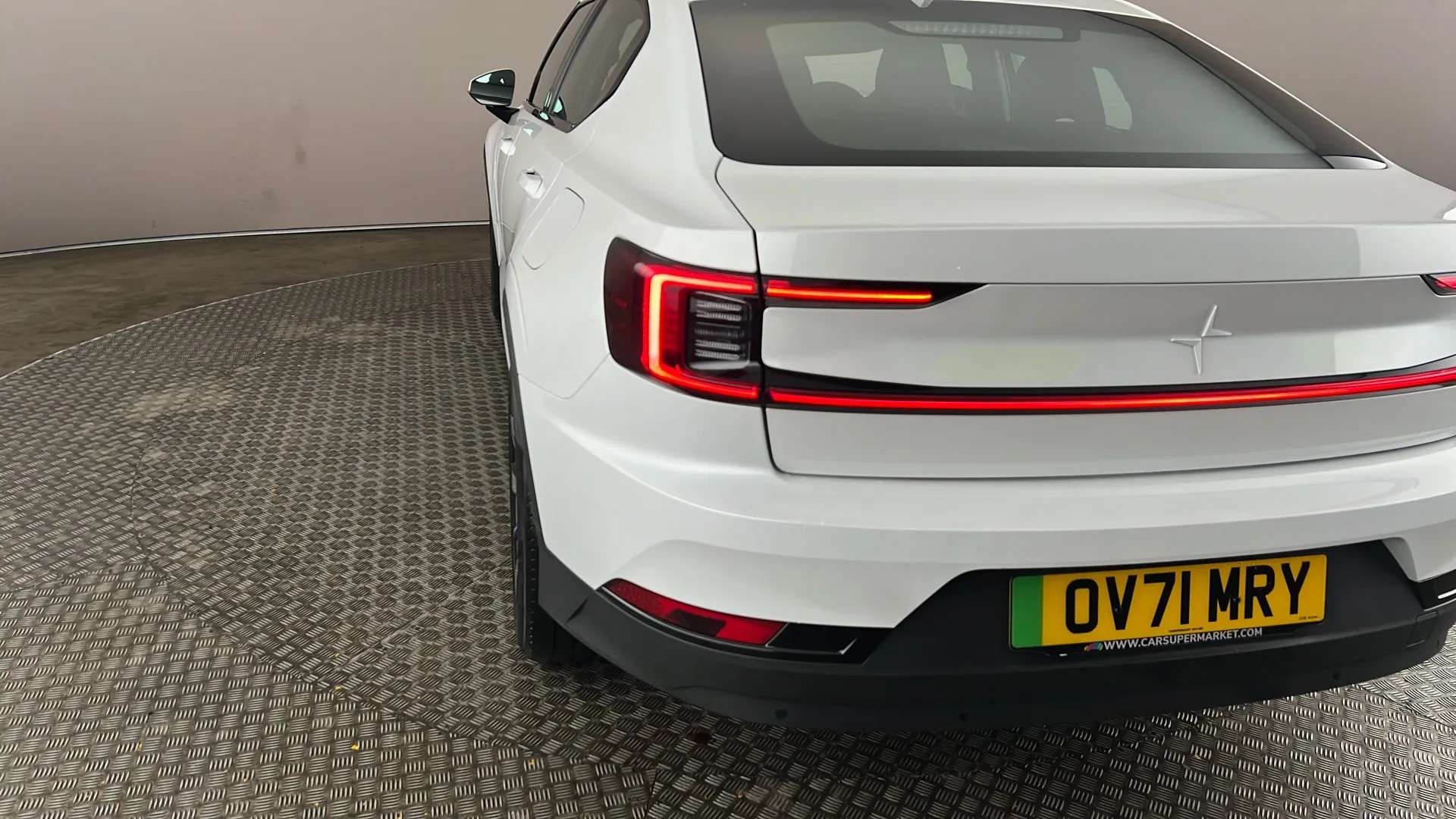 2021 POLESTAR 2 2021 POLESTAR 2