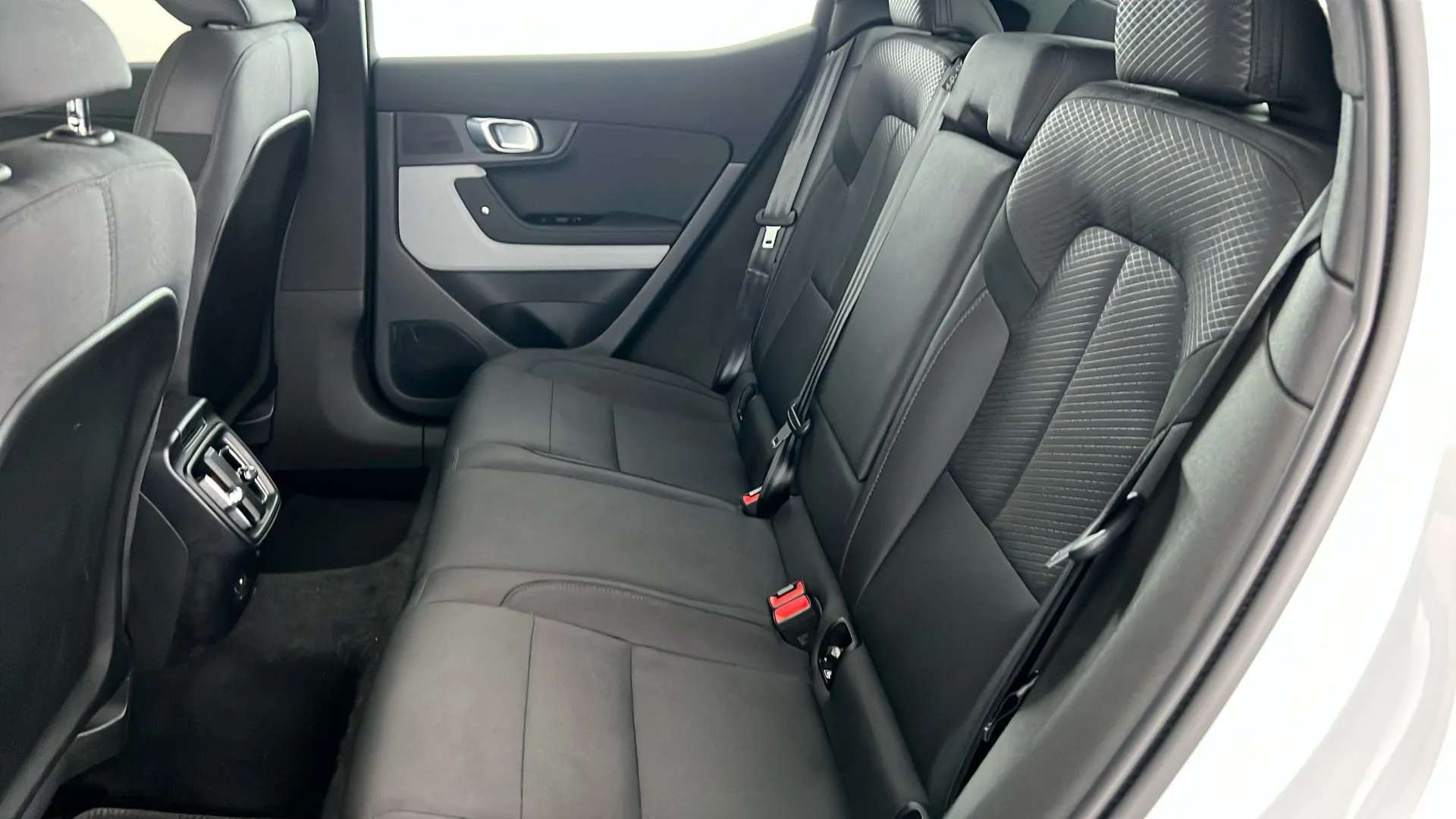 2022 POLESTAR 2 2022 POLESTAR 2