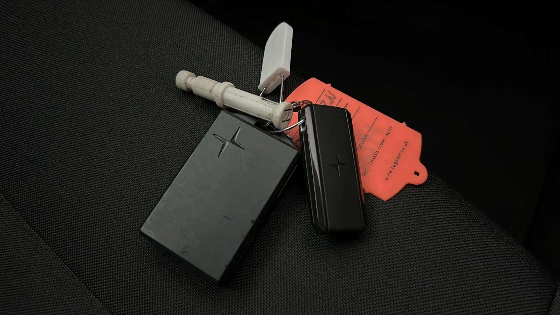 2022 POLESTAR 2 2022 POLESTAR 2