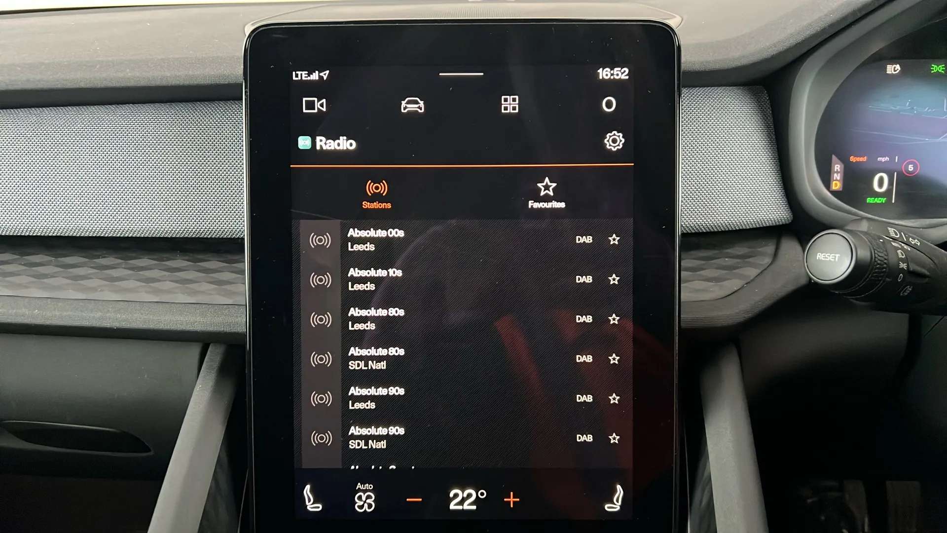 2022 POLESTAR 2 2022 POLESTAR 2