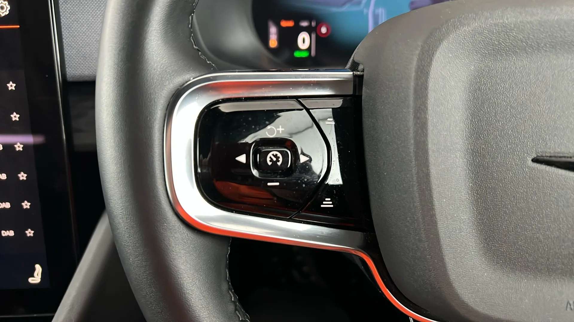 2022 POLESTAR 2 2022 POLESTAR 2