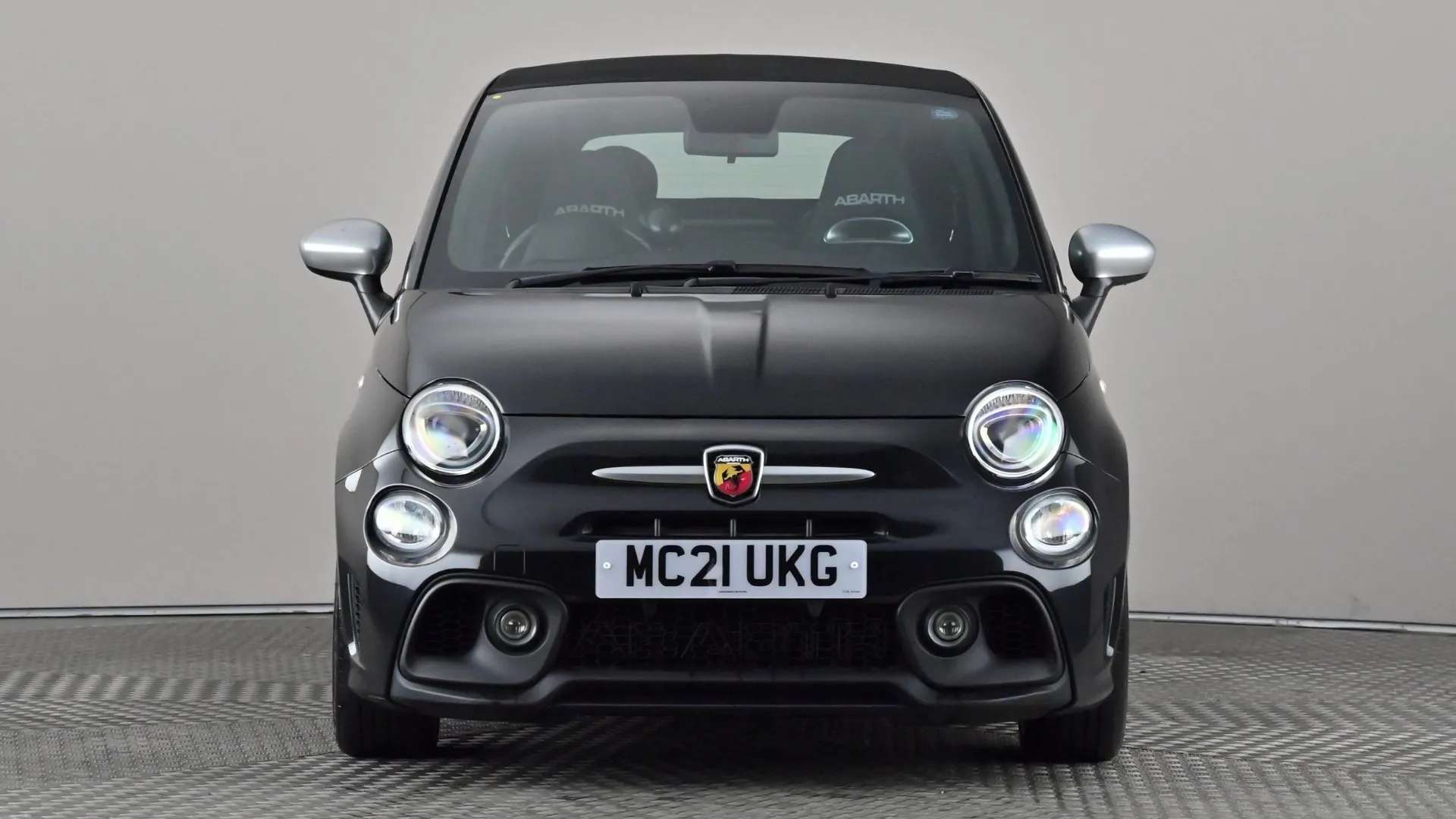 A 2021 ABARTH 595 1.4 T-Jet 165 Turismo A 2021 ABARTH 595 1.4 T-Jet 165 Turismo