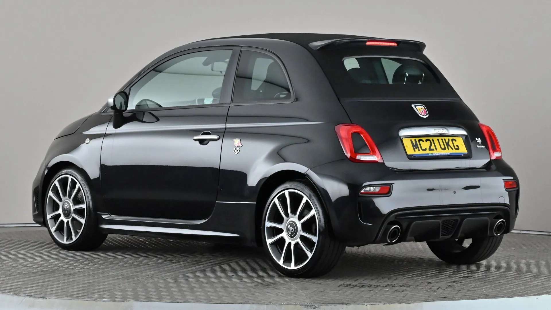 A 2021 ABARTH 595 1.4 T-Jet 165 Turismo A 2021 ABARTH 595 1.4 T-Jet 165 Turismo