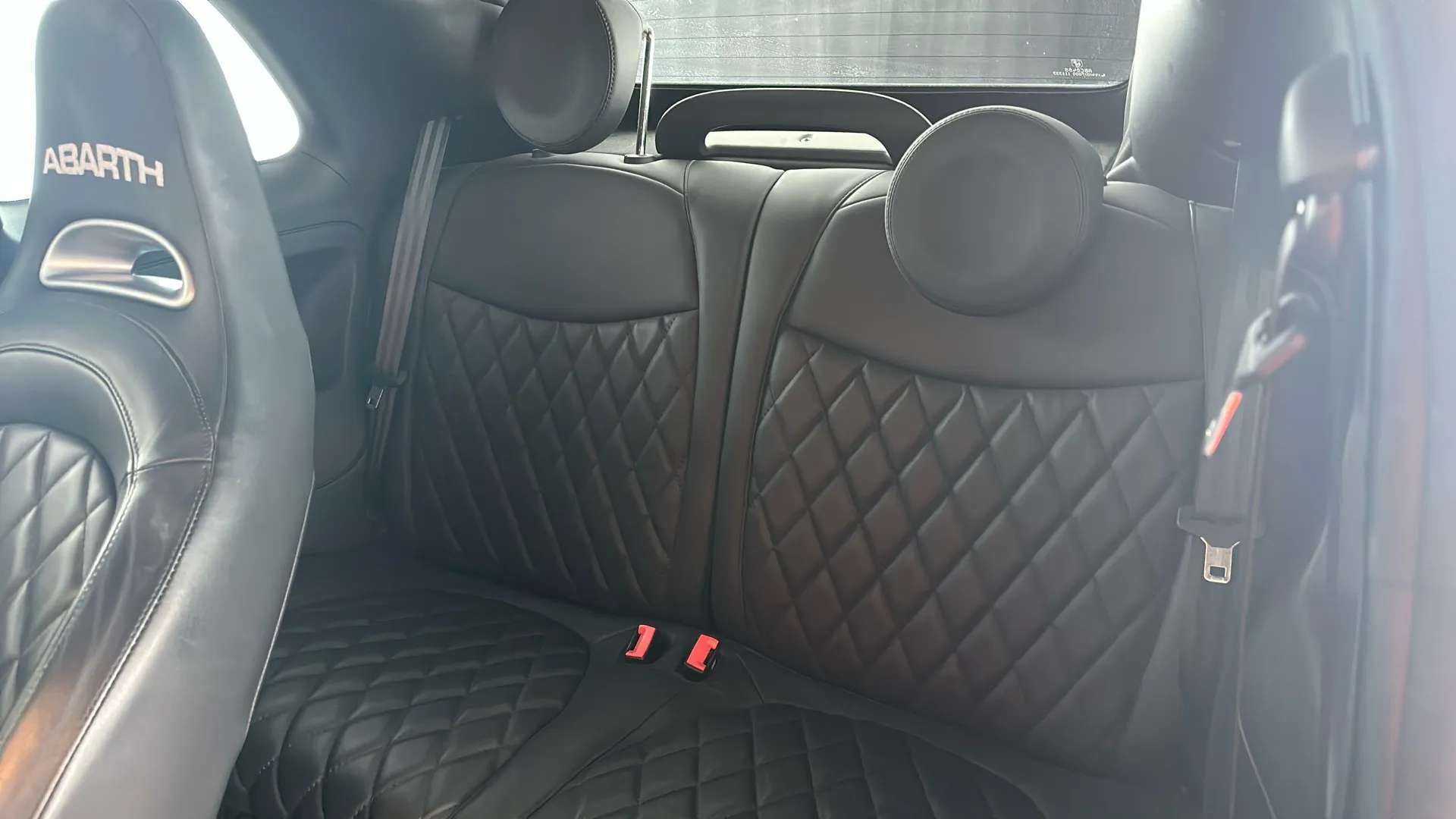 2021 ABARTH 595 2021 ABARTH 595
