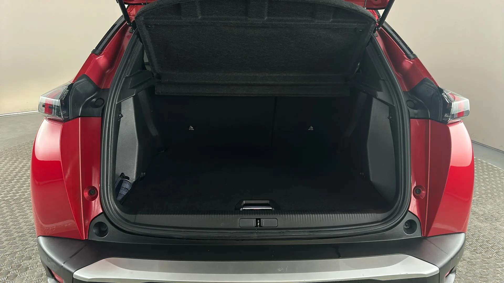 2022 PEUGEOT 2008 2022 PEUGEOT 2008