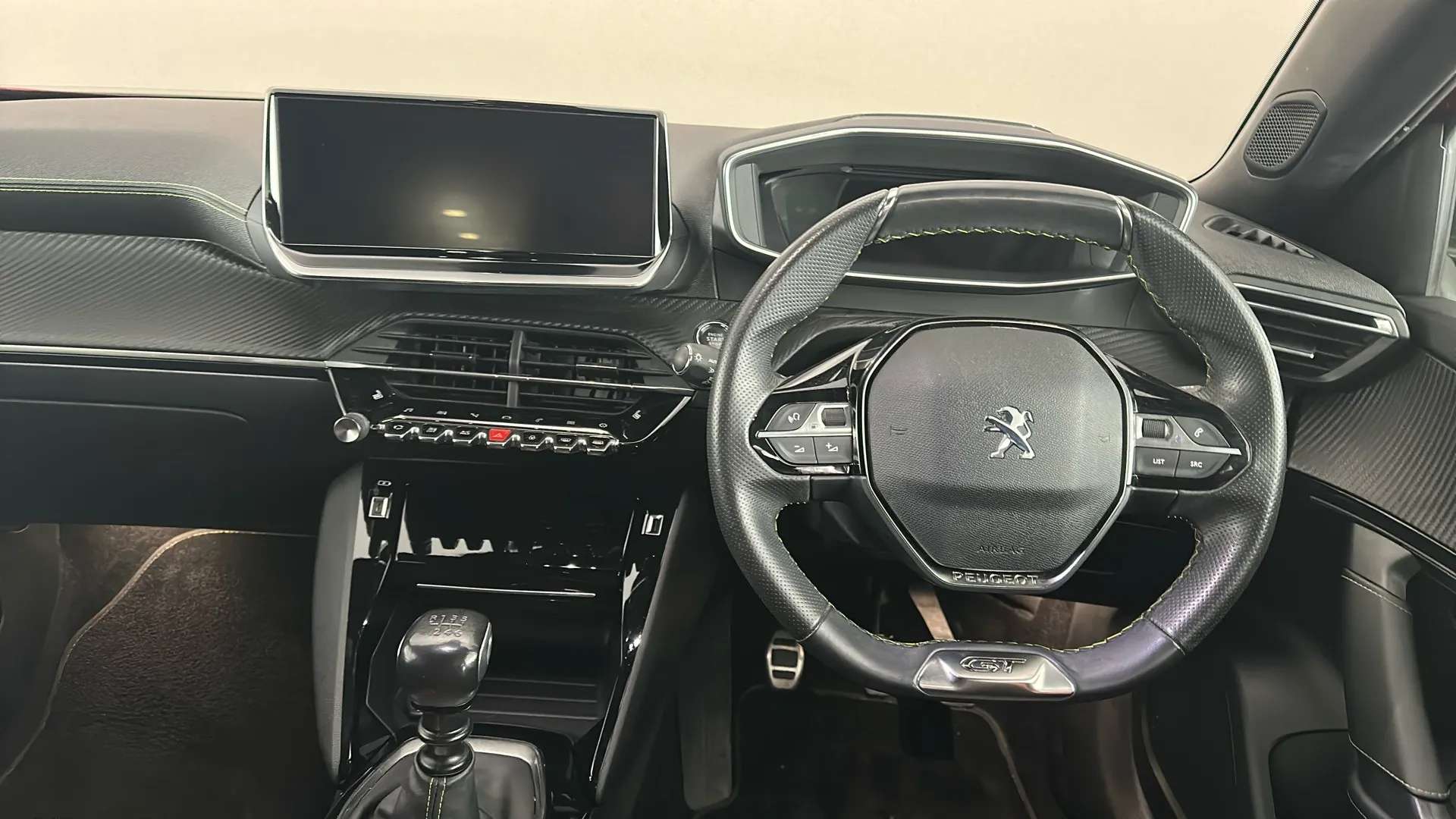 2022 PEUGEOT 2008 2022 PEUGEOT 2008