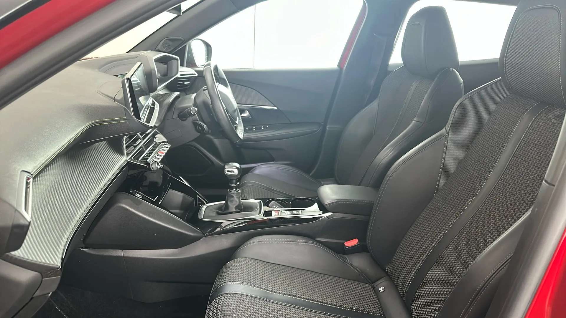 2022 PEUGEOT 2008 2022 PEUGEOT 2008