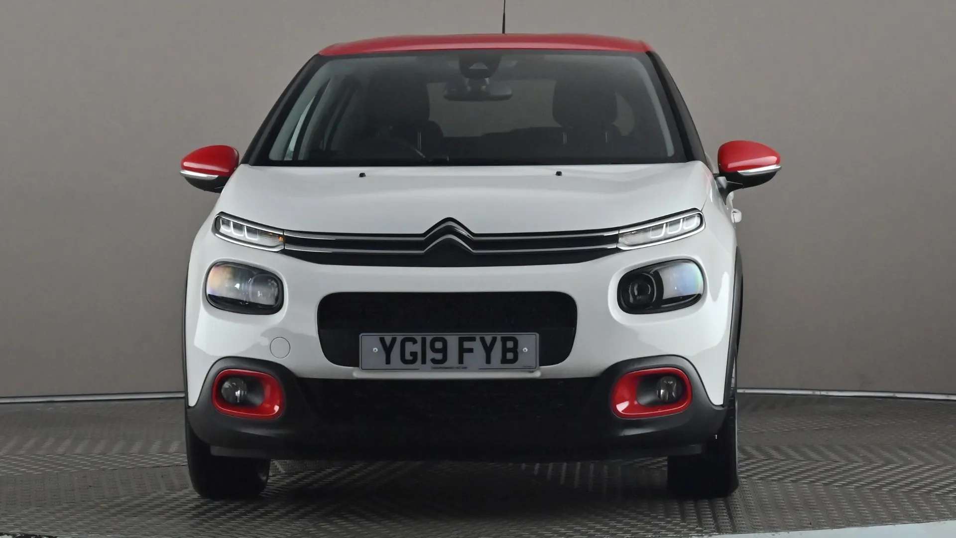 A 2019 CITROEN C3 1.2 PureTech 82 Flair A 2019 CITROEN C3 1.2 PureTech 82 Flair
