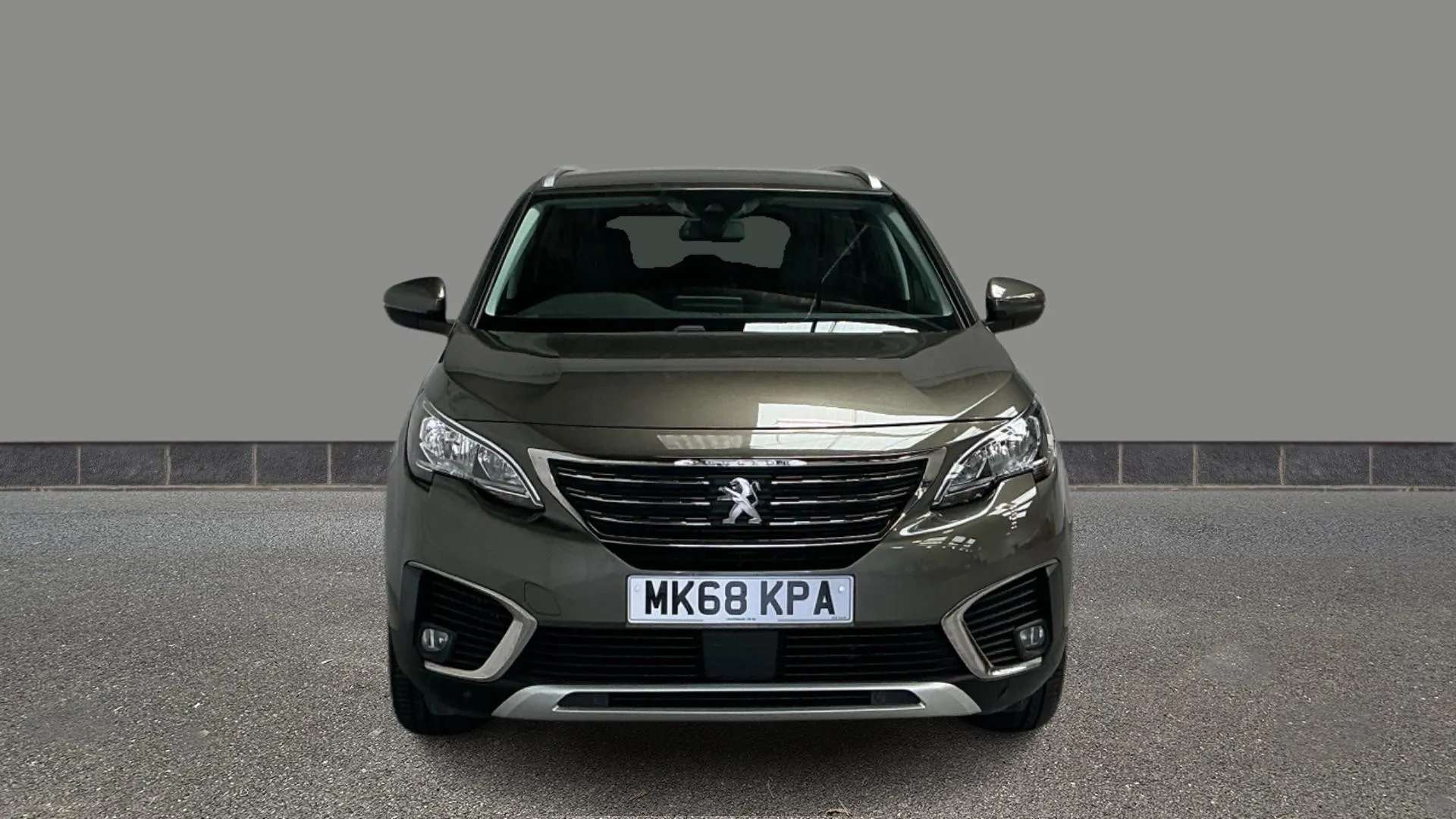 A 2018 PEUGEOT 5008 1.2 PureTech Allure A 2018 PEUGEOT 5008 1.2 PureTech Allure