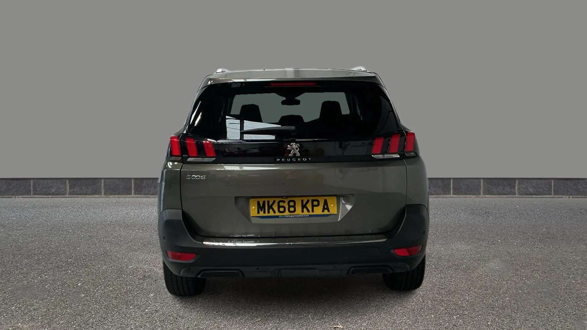 2018 PEUGEOT 5008 2018 PEUGEOT 5008