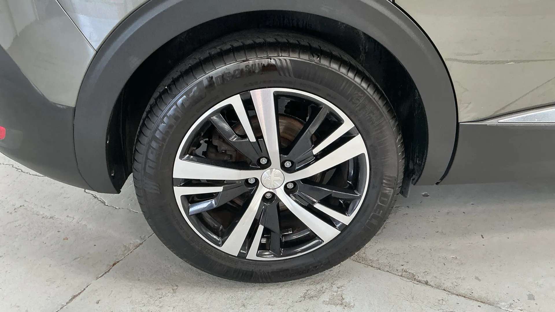 2018 PEUGEOT 5008 2018 PEUGEOT 5008