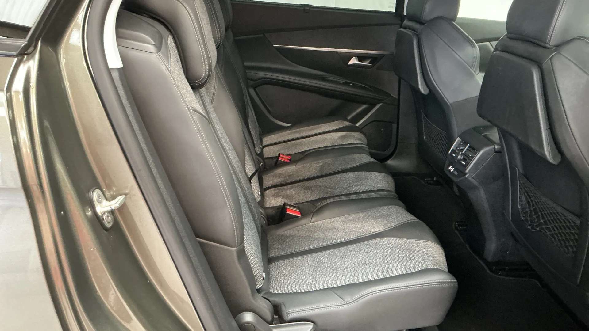 2018 PEUGEOT 5008 2018 PEUGEOT 5008