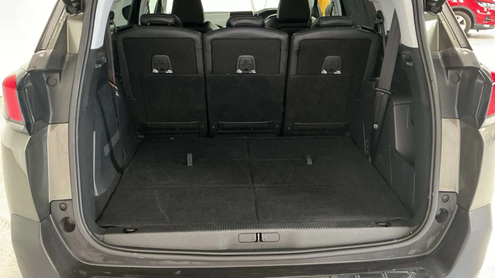 2018 PEUGEOT 5008 2018 PEUGEOT 5008