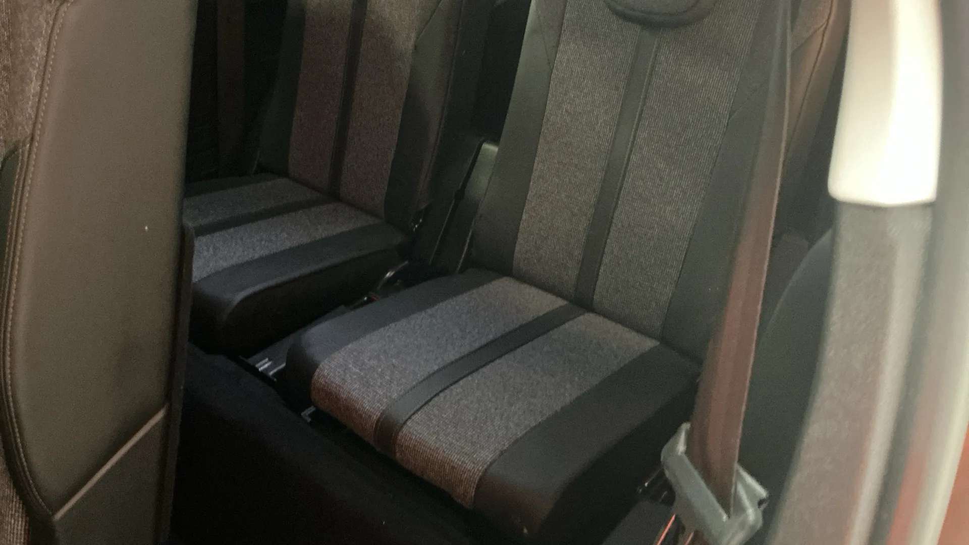 2018 PEUGEOT 5008 2018 PEUGEOT 5008