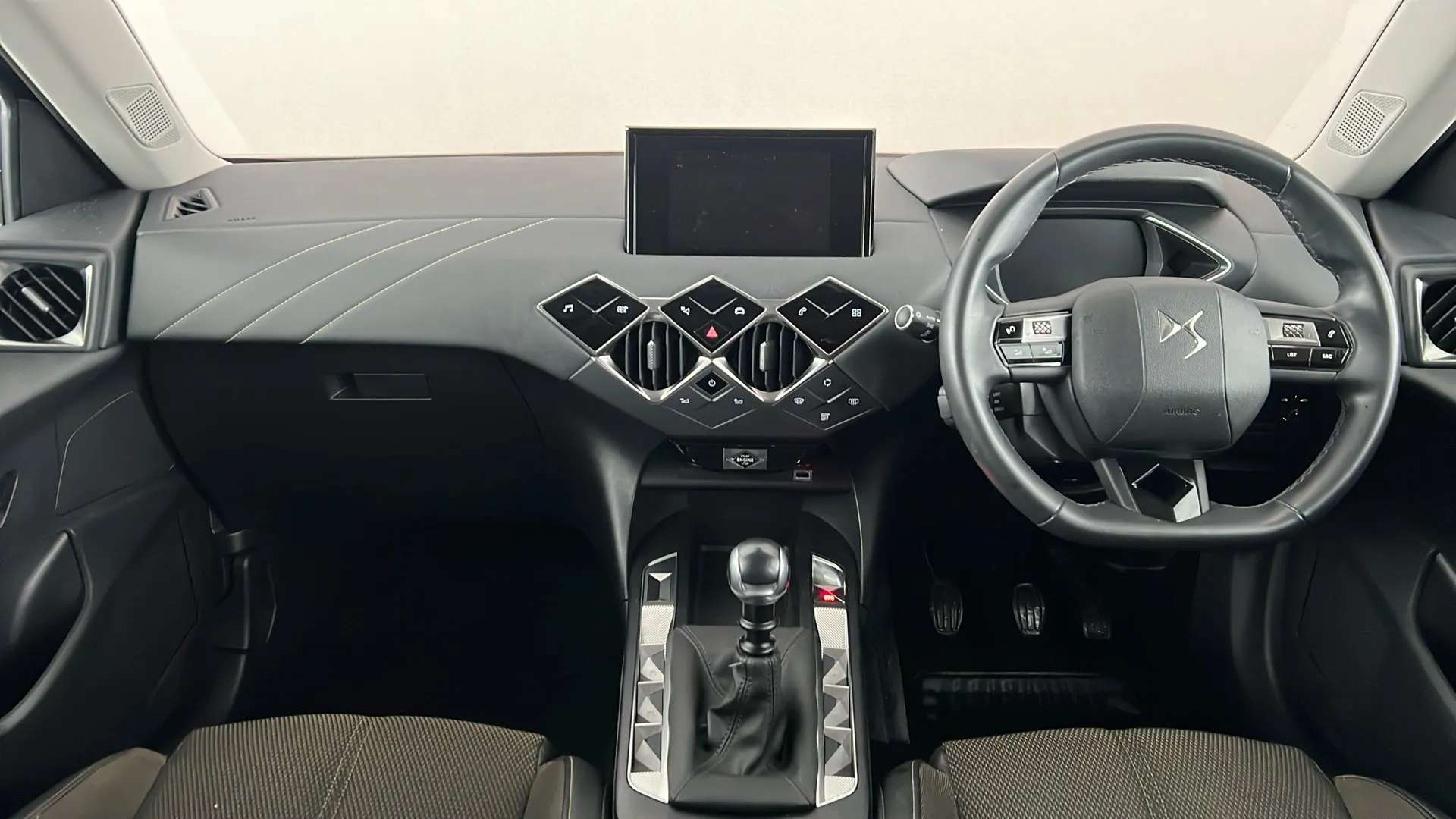 2022 DS DS 3 2022 DS DS 3