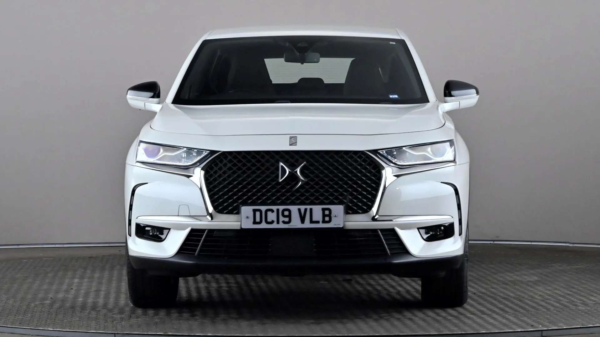 A 2019 DS DS 7 CROSSBACK 1.2 PureTech Elegance A 2019 DS DS 7 CROSSBACK 1.2 PureTech Elegance