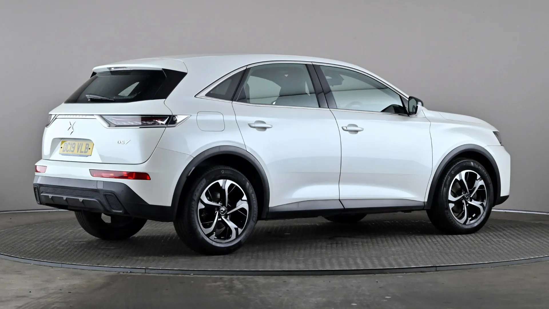 2019 DS DS 7 CROSSBACK 2019 DS DS 7 CROSSBACK