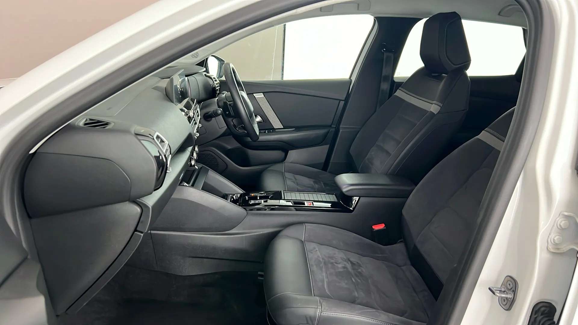 2023 CITROEN C4 2023 CITROEN C4