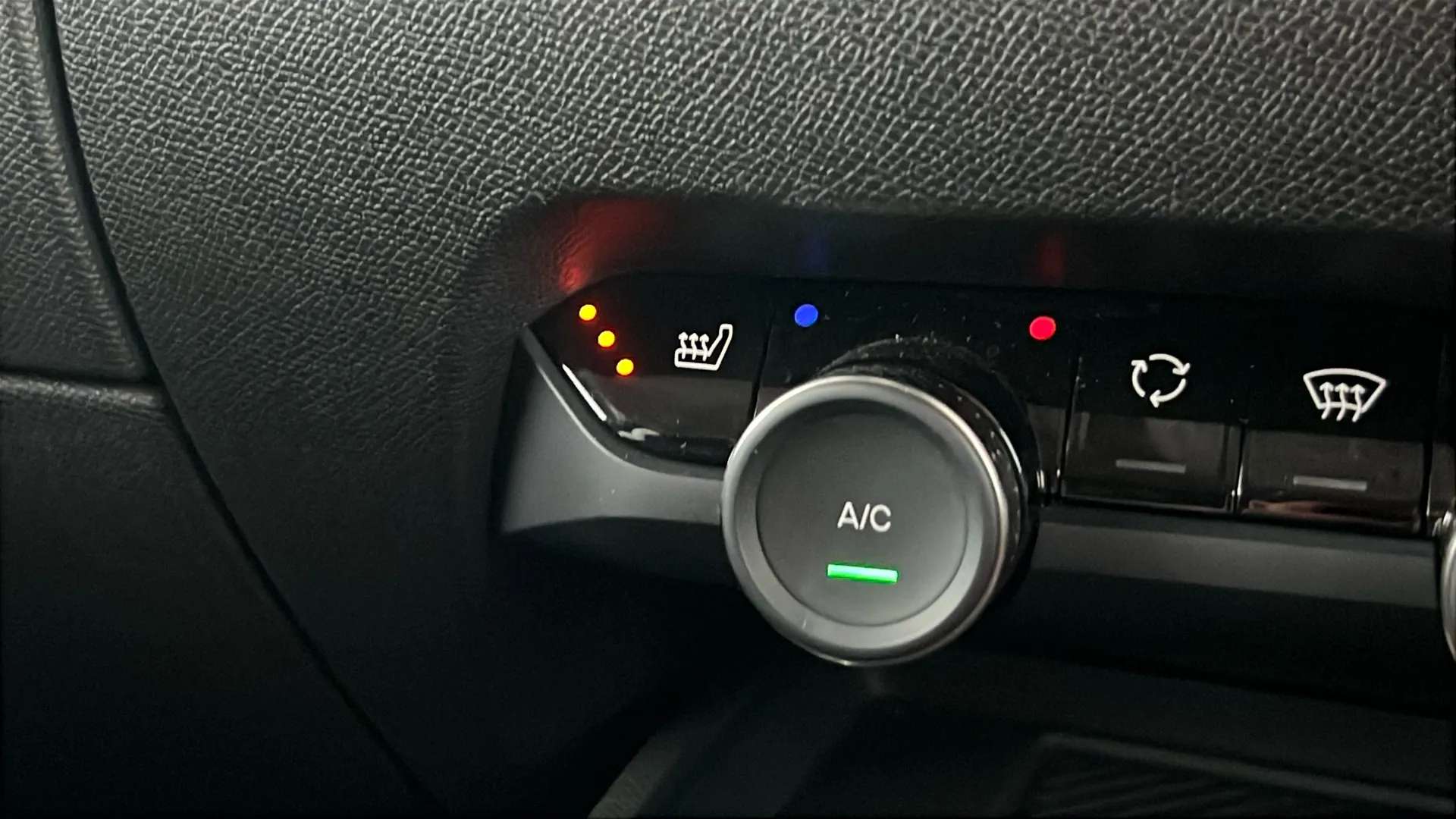 2023 CITROEN C4 2023 CITROEN C4