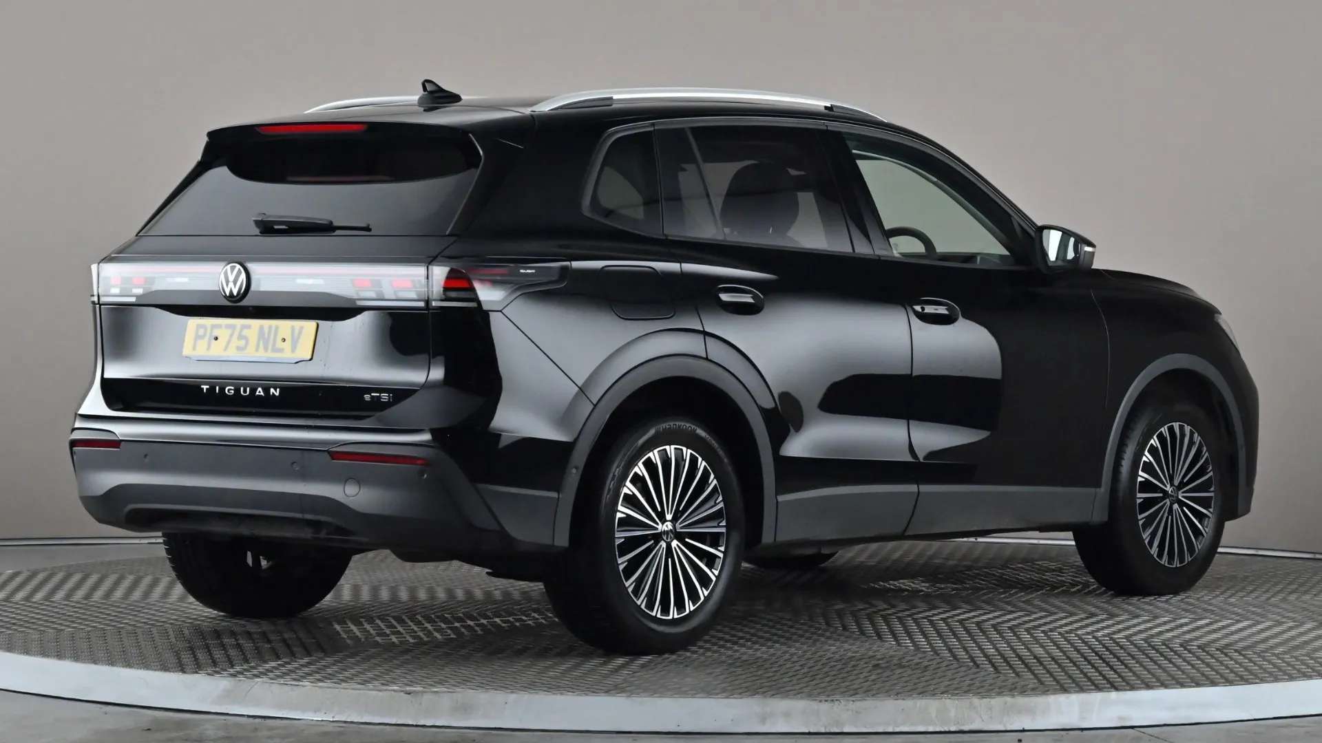 2025 VOLKSWAGEN TIGUAN 2025 VOLKSWAGEN TIGUAN