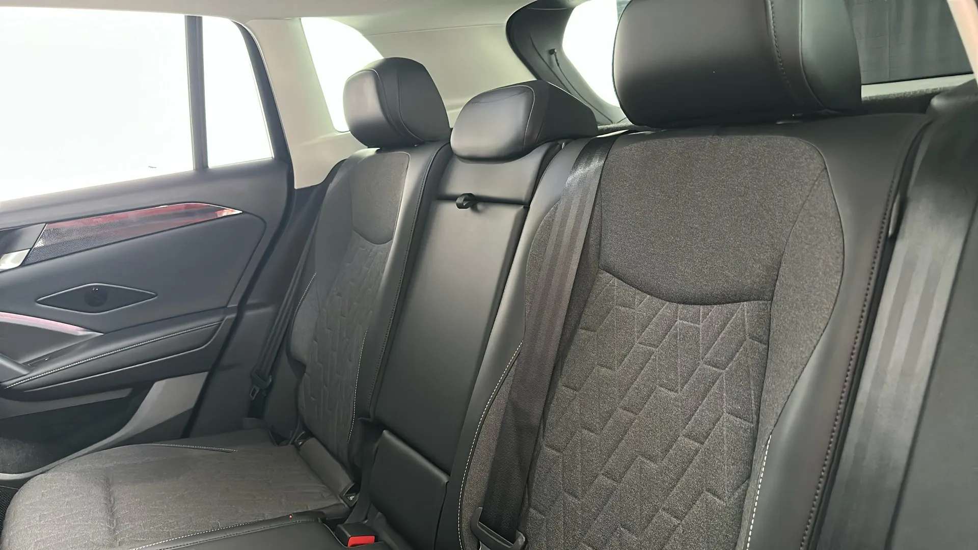 2025 VOLKSWAGEN TIGUAN 2025 VOLKSWAGEN TIGUAN