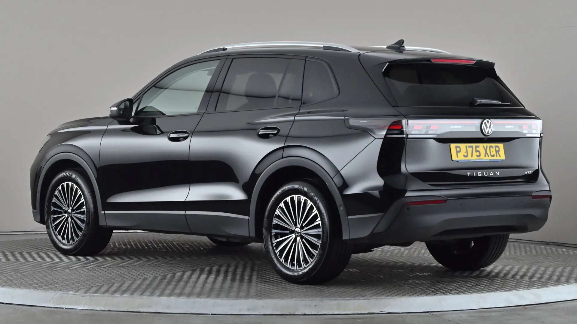 A 2025 VOLKSWAGEN TIGUAN 1.5 eTSI Match DSG A 2025 VOLKSWAGEN TIGUAN 1.5 eTSI Match DSG