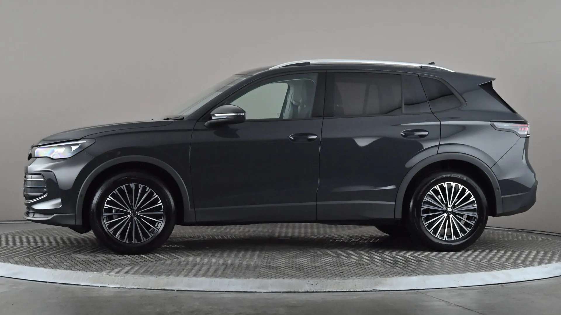 A 2025 VOLKSWAGEN TIGUAN 1.5 eTSI Match DSG A 2025 VOLKSWAGEN TIGUAN 1.5 eTSI Match DSG