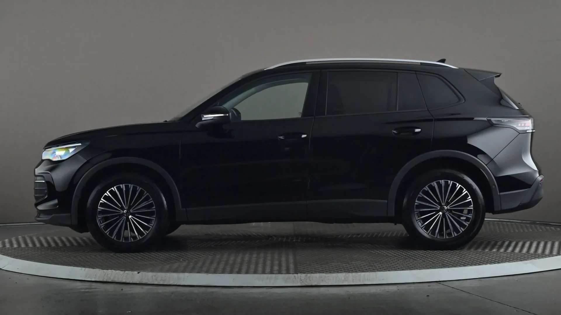 A 2025 VOLKSWAGEN TIGUAN 1.5 eTSI Match DSG A 2025 VOLKSWAGEN TIGUAN 1.5 eTSI Match DSG