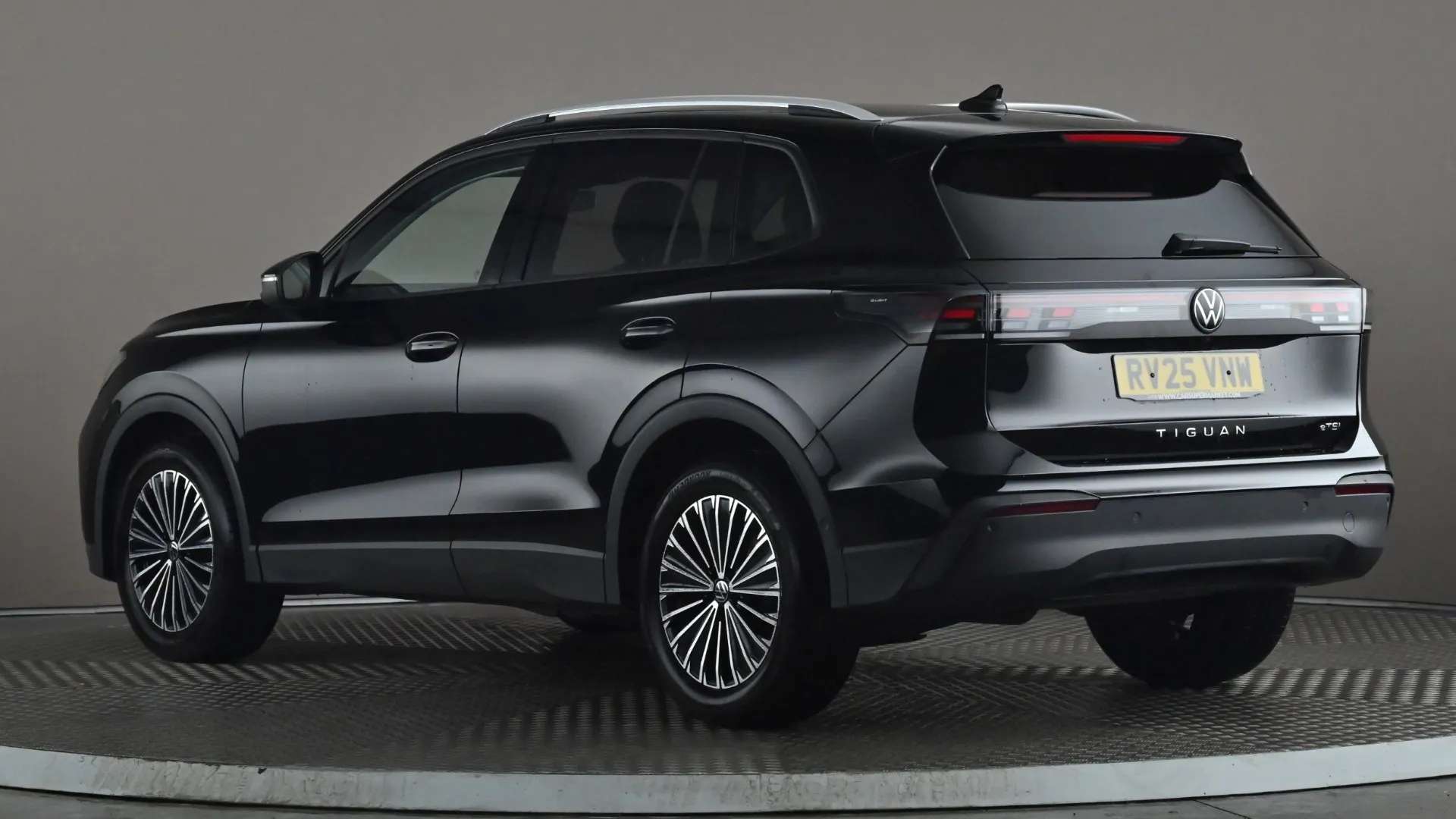 A 2025 VOLKSWAGEN TIGUAN 1.5 eTSI Match DSG A 2025 VOLKSWAGEN TIGUAN 1.5 eTSI Match DSG