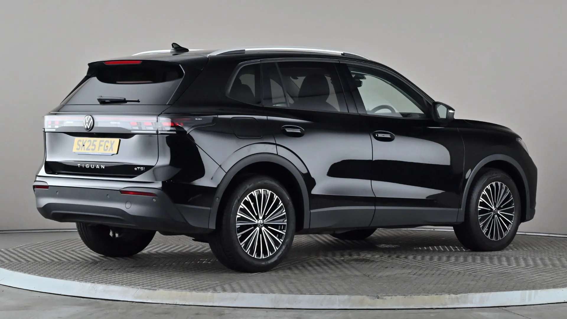 2025 VOLKSWAGEN TIGUAN 2025 VOLKSWAGEN TIGUAN