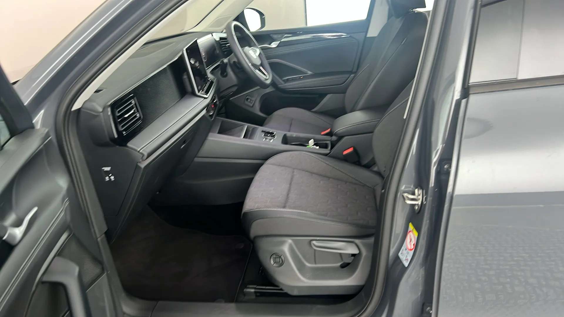 2025 VOLKSWAGEN TIGUAN 2025 VOLKSWAGEN TIGUAN