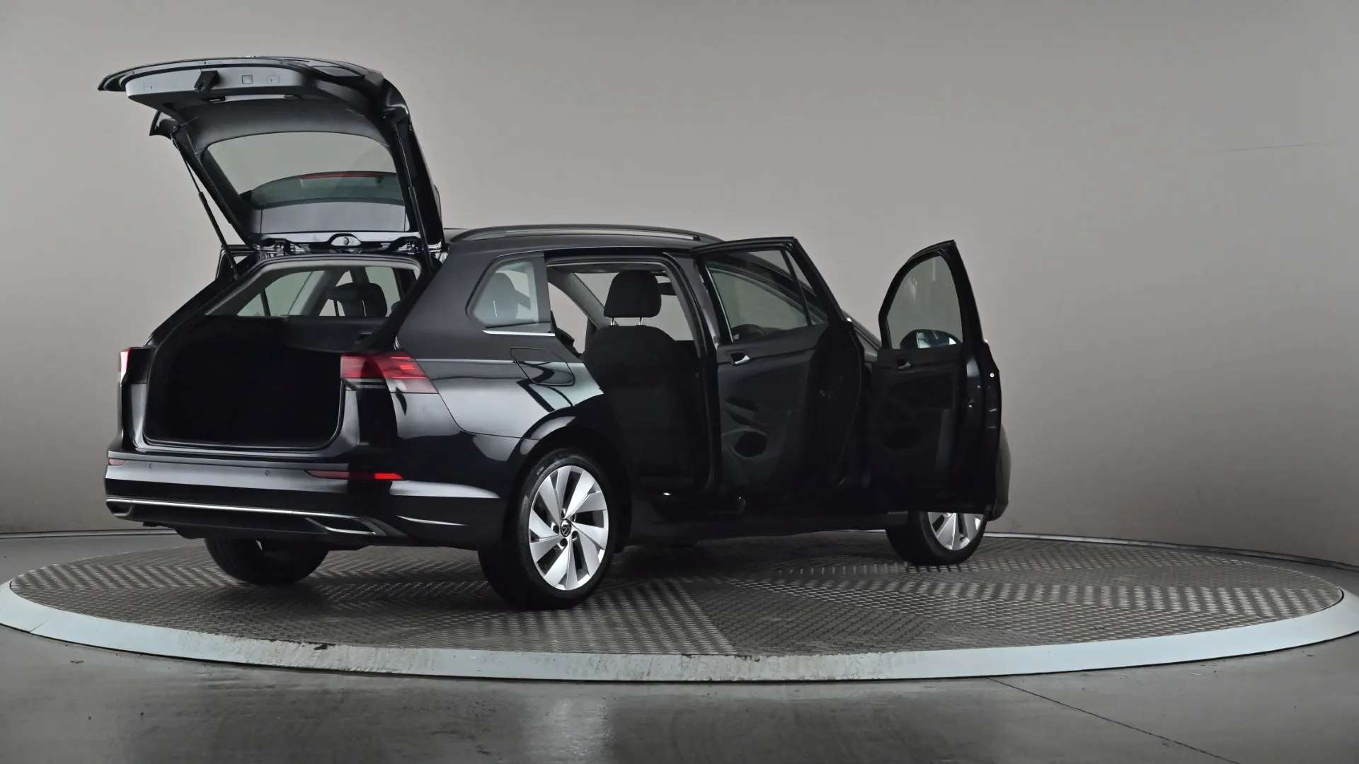 2022 VOLKSWAGEN GOLF 2022 VOLKSWAGEN GOLF