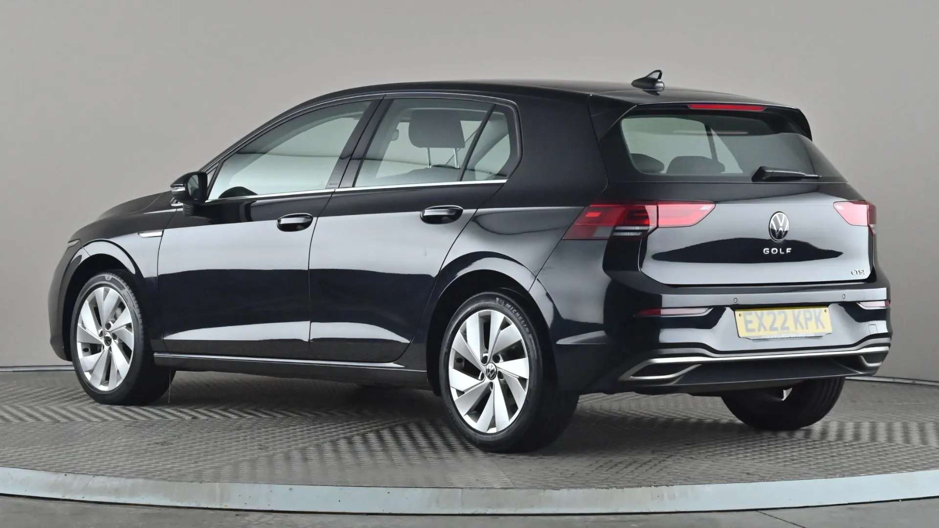 A 2022 VOLKSWAGEN GOLF 1.5 eTSI Style DSG A 2022 VOLKSWAGEN GOLF 1.5 eTSI Style DSG