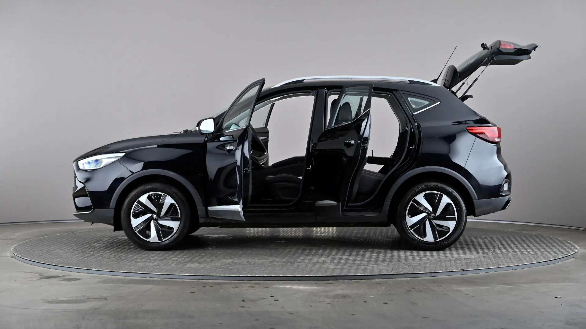 2022 MG MOTOR UK ZS 2022 MG MOTOR UK ZS